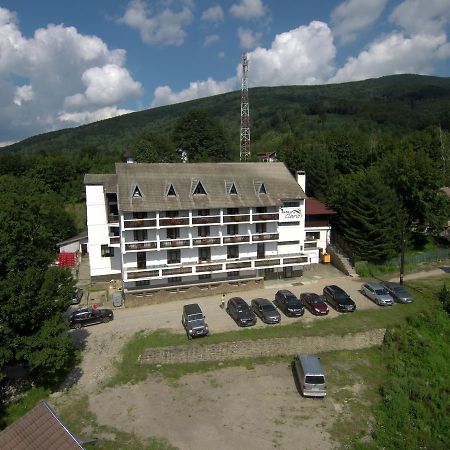 Cabana Claris Văliug Exterior foto